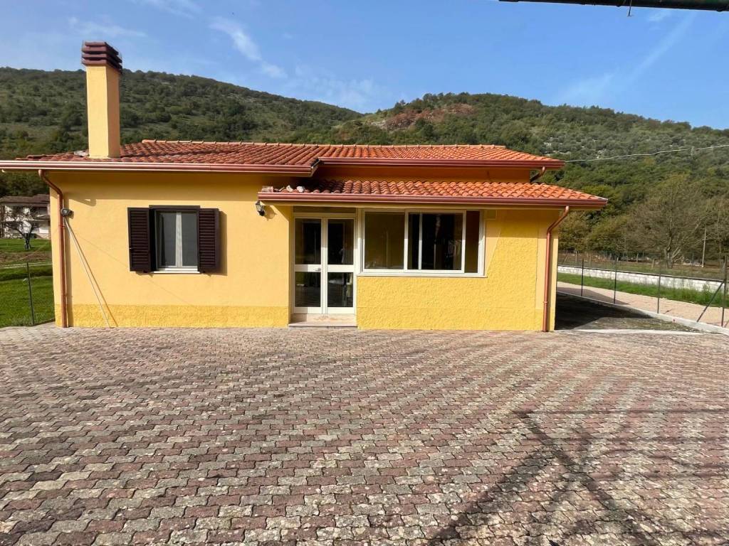 Villa a Campodimele in Strada Regionale Valle del Liri - Foto 5
