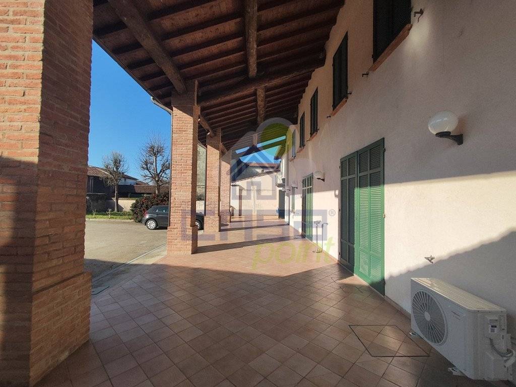 Appartamento a Motta baluffi in via marconi 15 - Foto 2