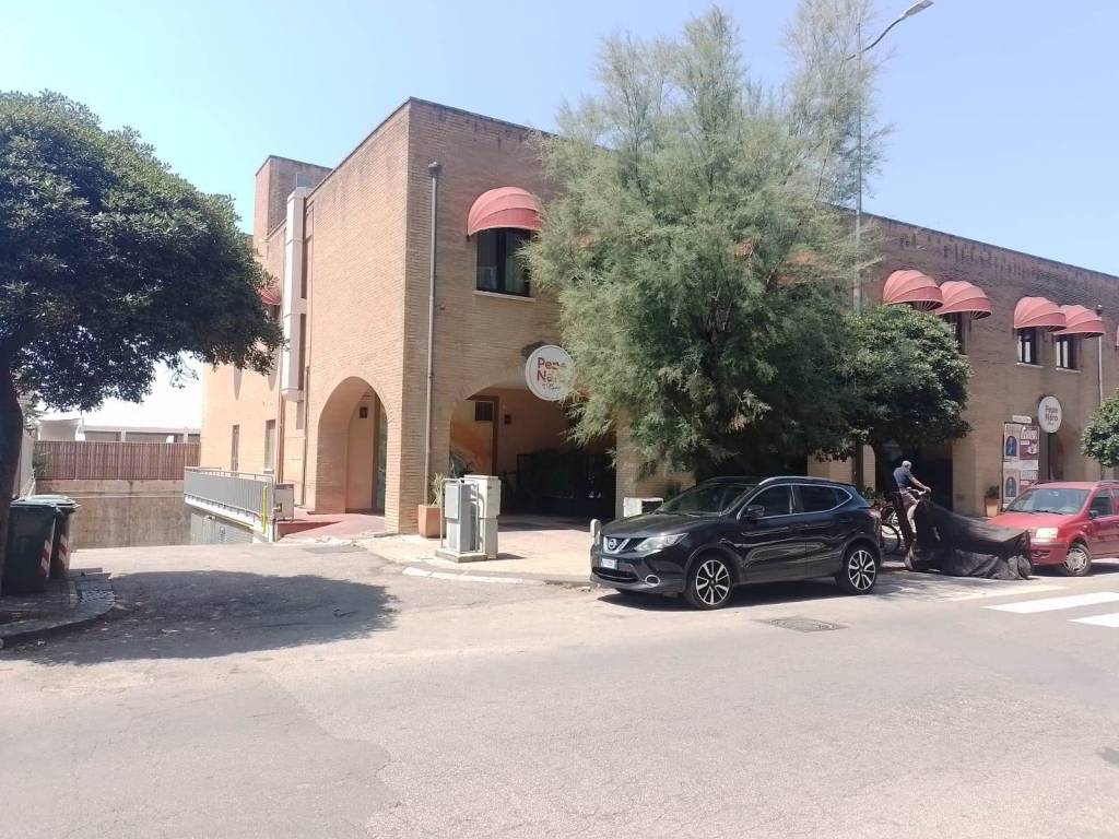 Box / garage a Salerno in Via Michele Guglielmi , 166 - Foto 4