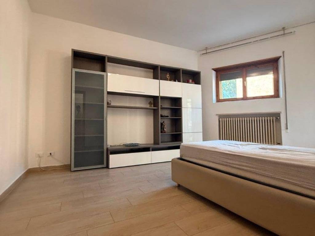 Appartamento a Ferrara in Via Paolo V, 11 - Foto 2