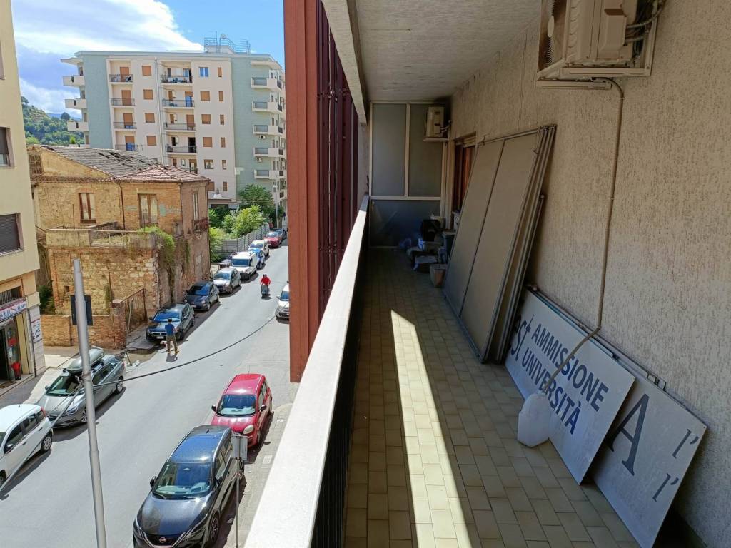 Appartamento a Cosenza in Via Giuseppe Galliano - Foto 2