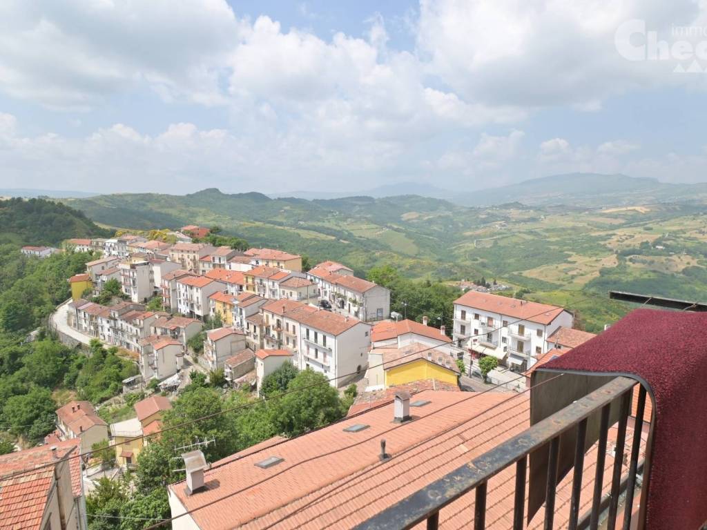 Palazzo / stabile a Belmonte del sannio in Piazza Guglielmo Marconi - Foto 2