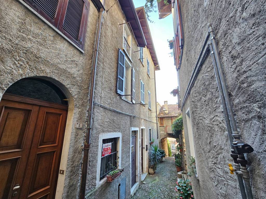 Villetta a schiera a Dervio in Via 4 Novembre, 10 - Foto 2