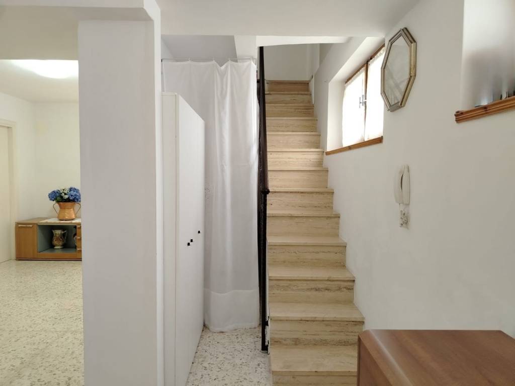 Casa indipendente a Bellante in Via delle Vigne, 6 - Foto 3