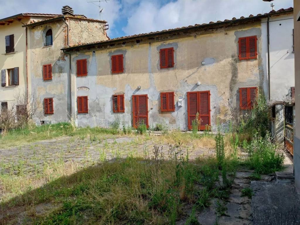 Rustico / casale a Pistoia in Via Di Canapale S.N.C. - Foto 3