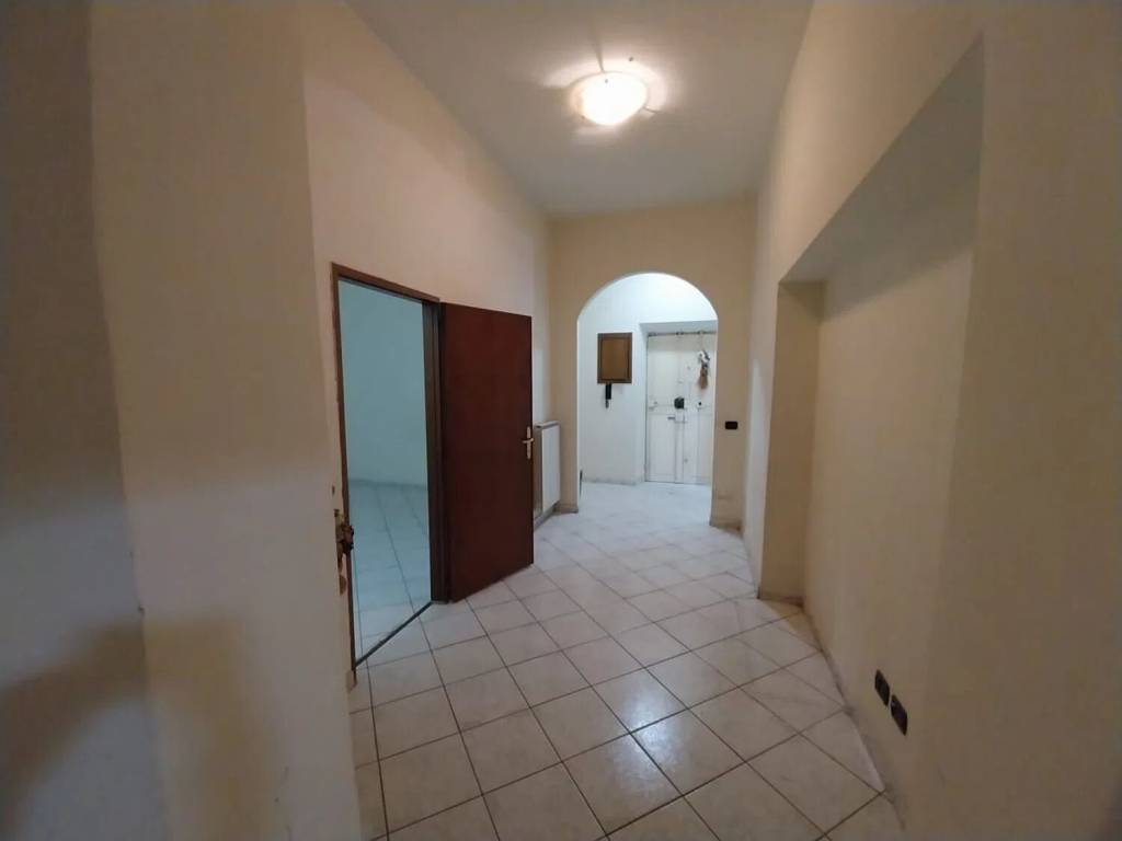 Appartamento a Prato in Piazza Giovanni Ciardi - Foto 4