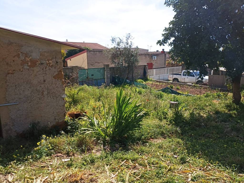 Terreno a Carbonia in Via Lubiana, 13 - Foto 4