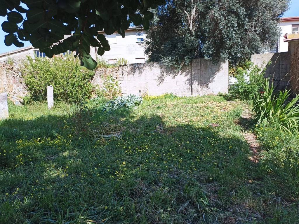 Terreno a Carbonia in Via Lubiana, 13 - Foto 5