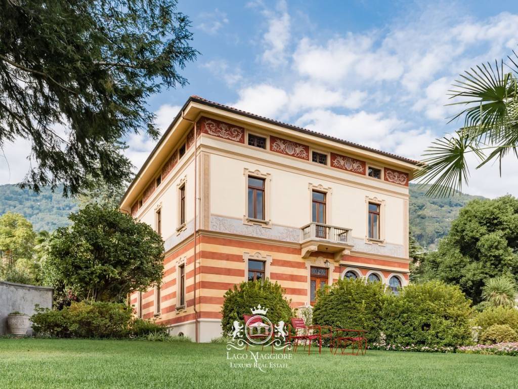 Villa a Cannero riviera in Viale delle Magnolie, 5 - Foto 2