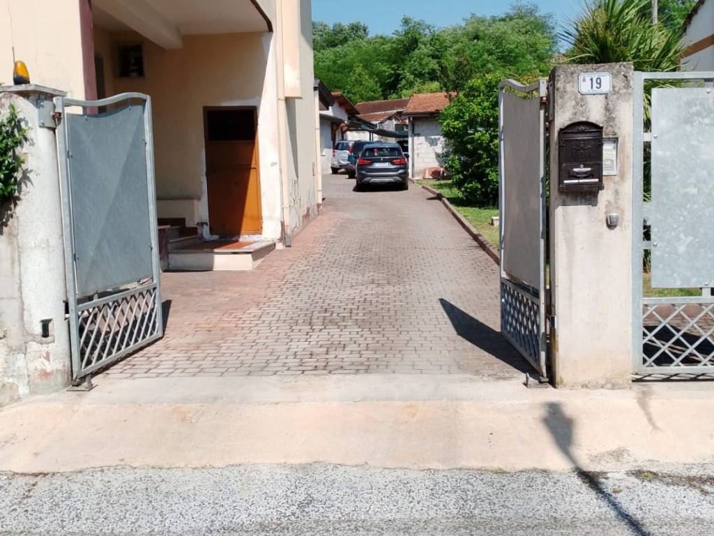 Villa a Frosinone in Via Vetiche - Foto 2