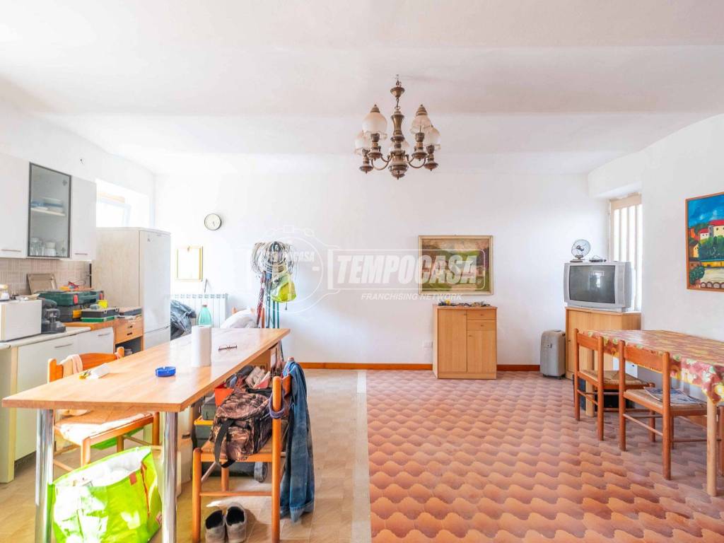 Casa indipendente a Caresana in Corso Roma - Foto 4