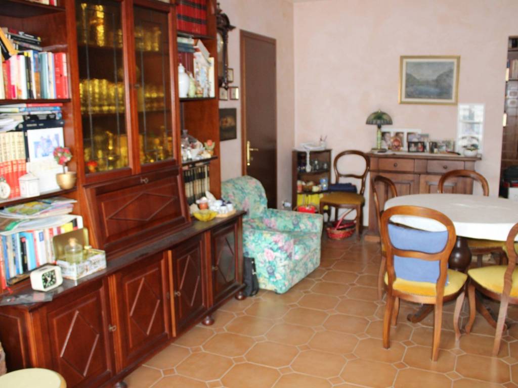 Appartamento a Vercelli in Via Asiago, 46 - Foto 4