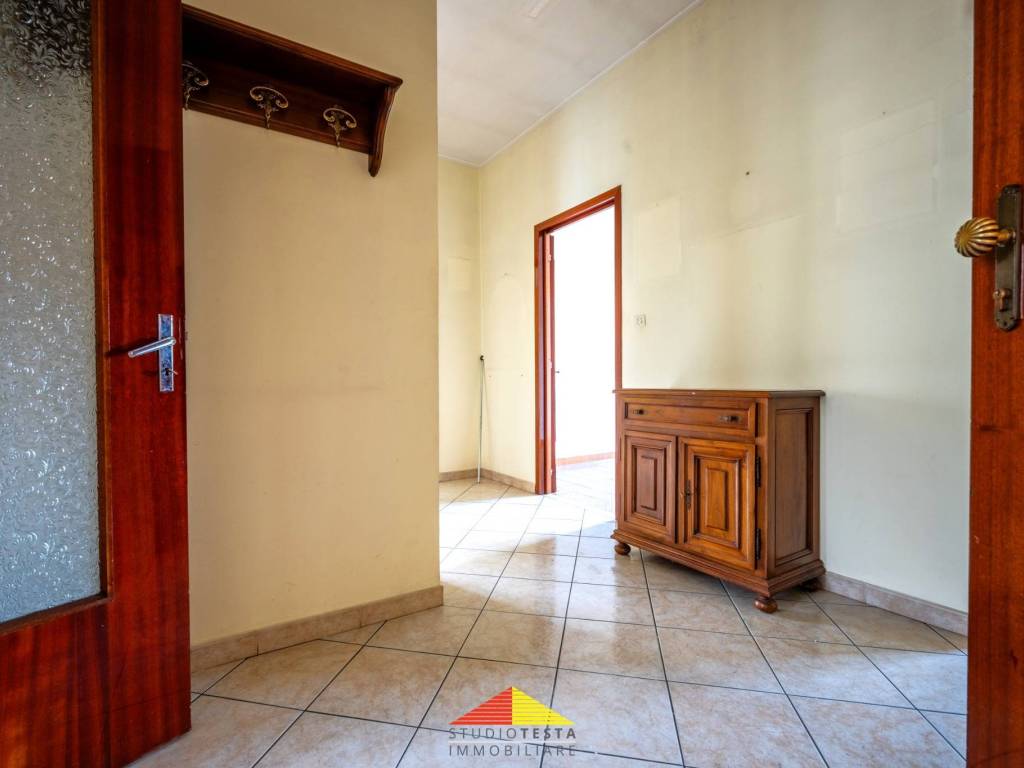 Villa a Revello in Via Giovanni Fraire, 3 - Foto 3