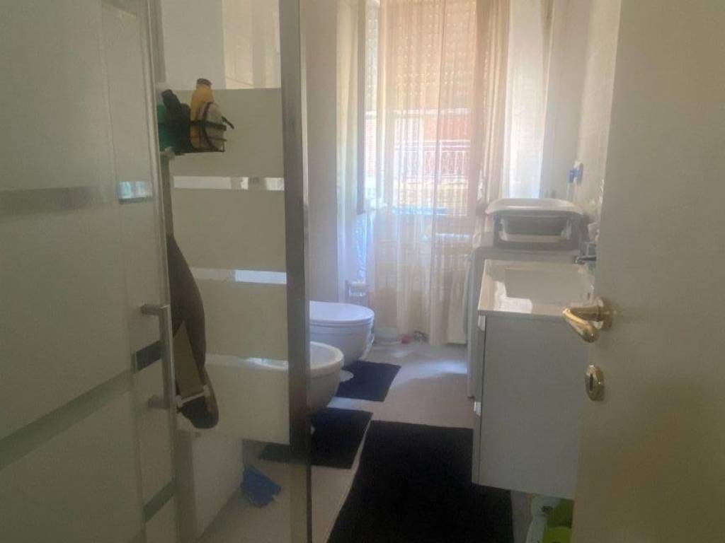 Appartamento a Malgrate in Via Vittorio Veneto, 7 - Foto 4