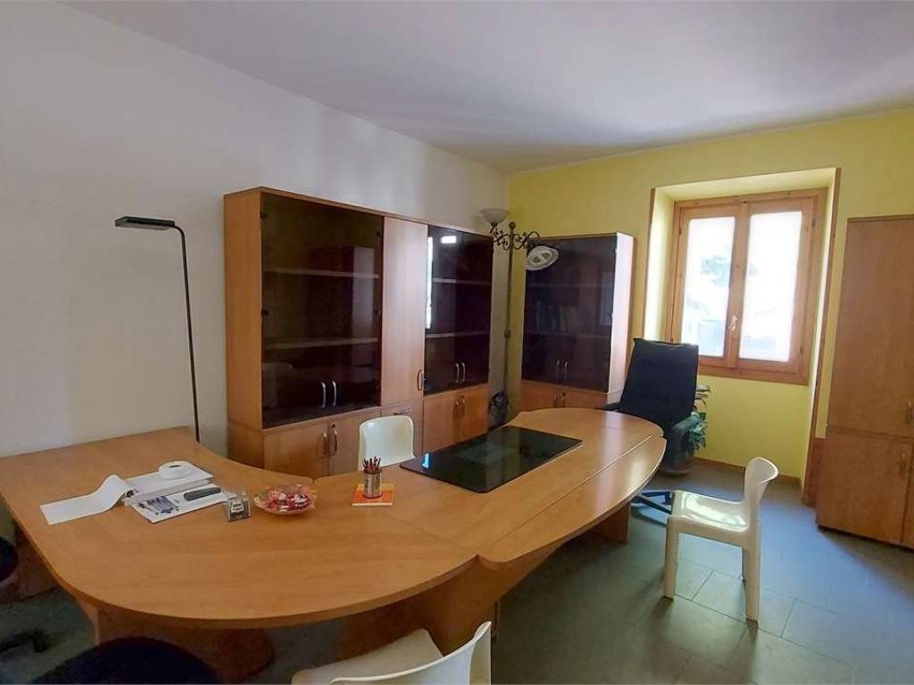 Appartamento a Airuno in Via Postale Vecchia, 1 - Foto 2