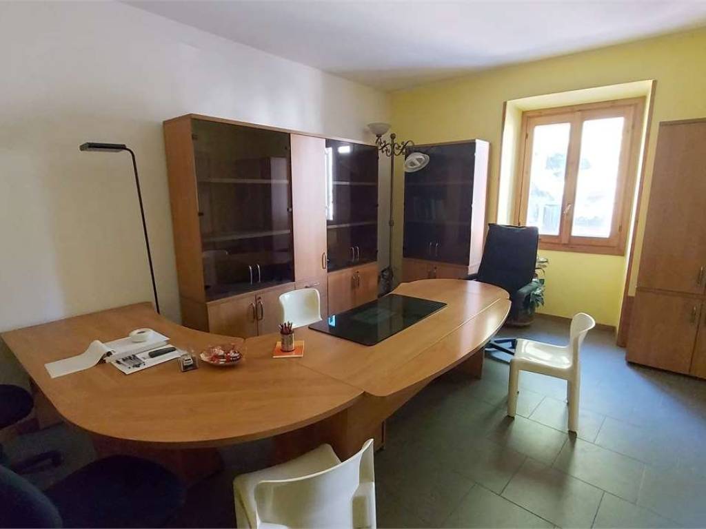 Appartamento a Airuno in Via Postale Vecchia, 1 - Foto 3