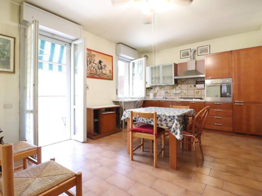 Appartamento a Mantova in Via Caduti di via Fani - Foto 2