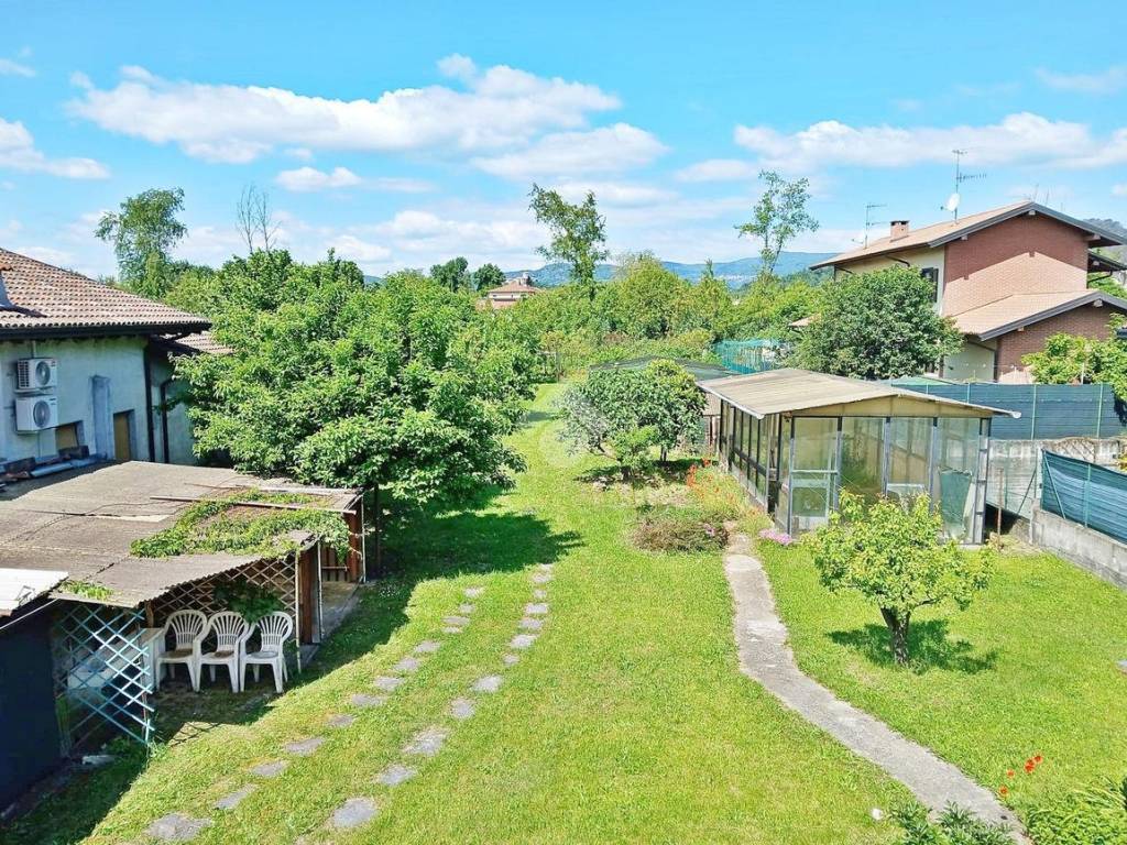 Villa a Angera in via Puccini, 42 - Foto 5