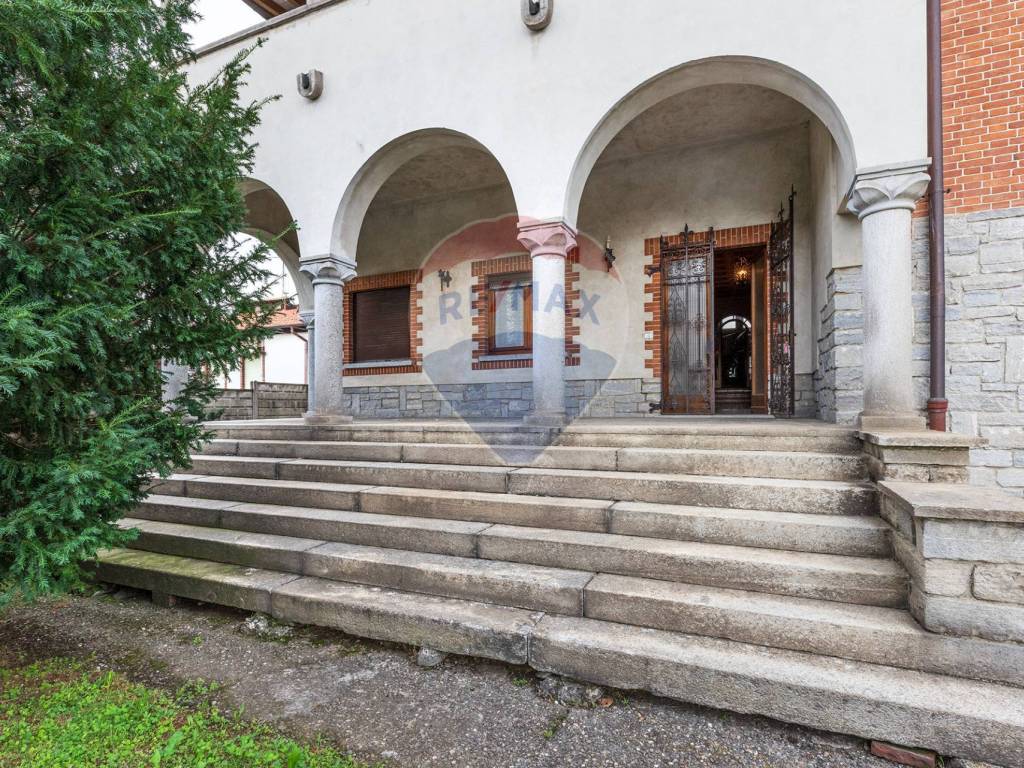Villa a Jerago con orago in Via Bianchi, 71 - Foto 4