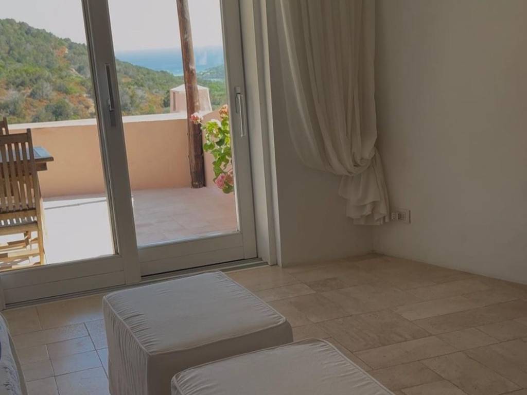 Appartamento a Arzachena in Via del Golf - Foto 3