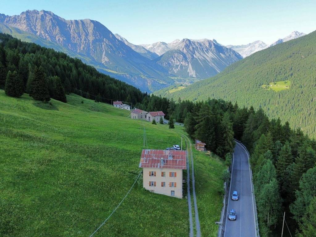 Casa indipendente a Valdidentro in Strada Statale del Foscagno - Foto 2