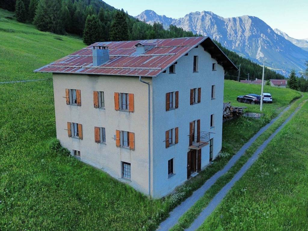 Casa indipendente a Valdidentro in Strada Statale del Foscagno - Foto 3