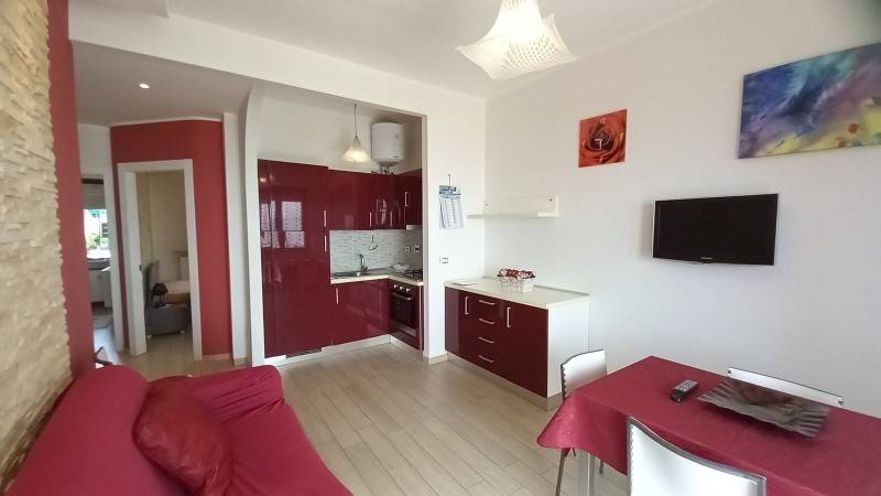 Appartamento a Ceriale in Lungomare Armando Diaz, 113 - Foto 4
