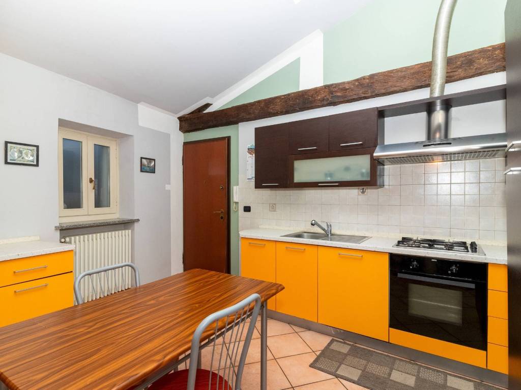 Appartamento a Saluzzo in Via San Martino, 11 - Foto 2