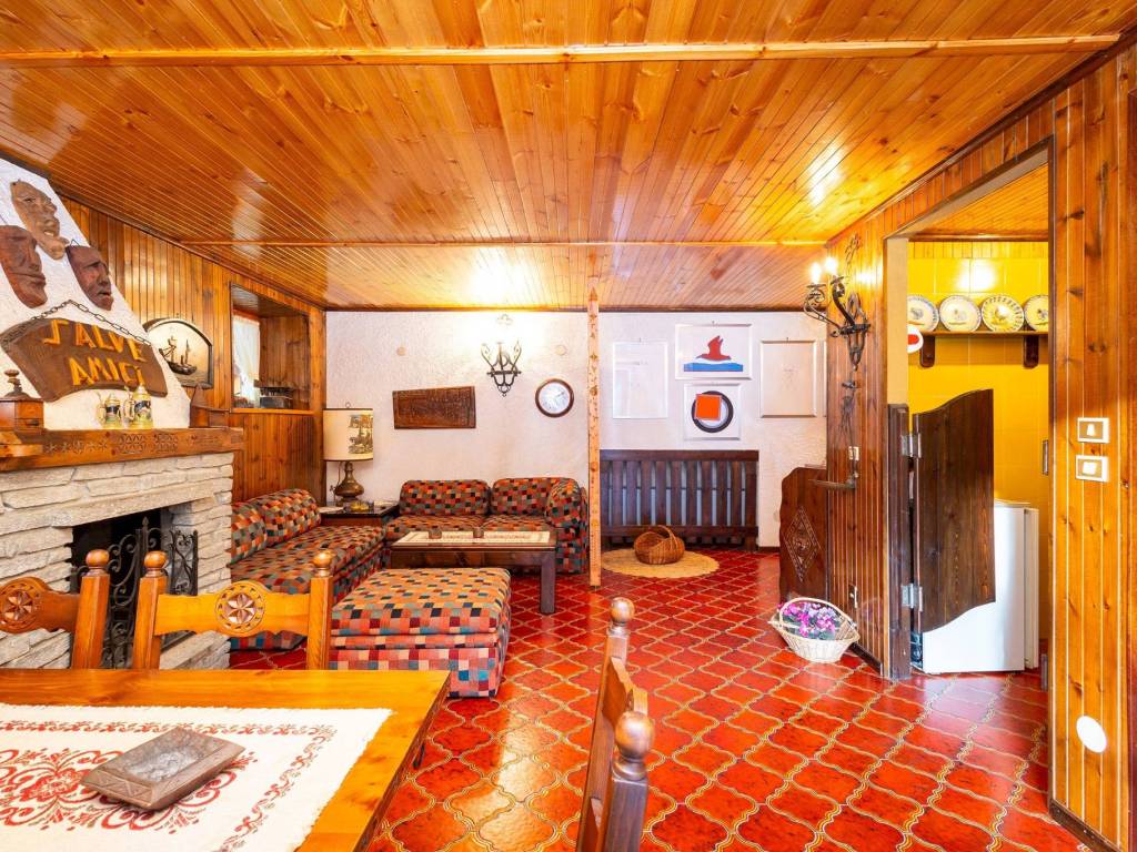 Appartamento a Casteldelfino in Via Pontechianale, 66 - Foto 3