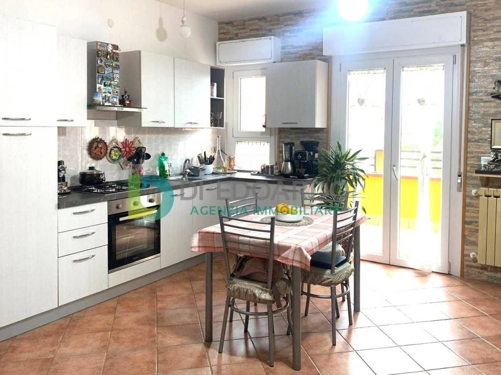Appartamento a Martinsicuro in Via del Porto, 15 - Foto 2