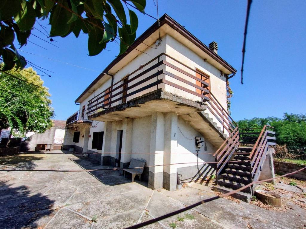 Casa indipendente a Roccasecca in Via Colle Iannozzo, 6 - Foto 3