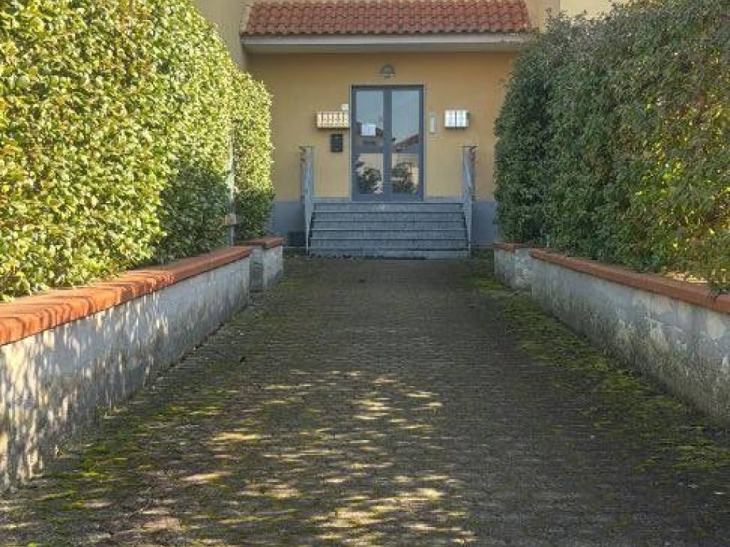 Appartamento a Dugenta - Foto 2