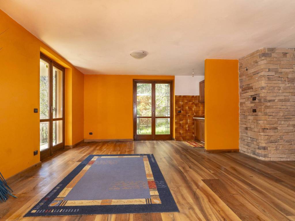 Appartamento a Casteldelfino in Via Pontechianale, 68 - Foto 4