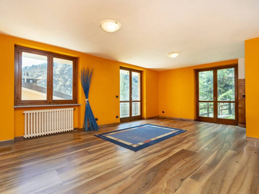 Appartamento a Casteldelfino in Via Pontechianale, 68 - Foto 5