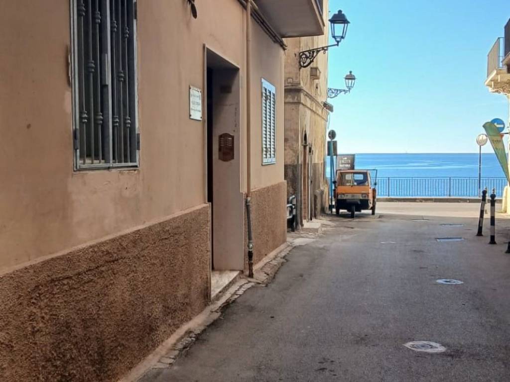 Appartamento a Taranto in Via San Francesco, 13 - Foto 2