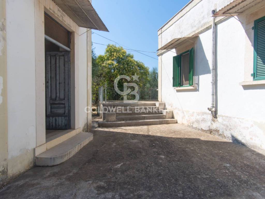 Villa a Andria in CONTRADA MACCHIE DI ROSE - Foto 5