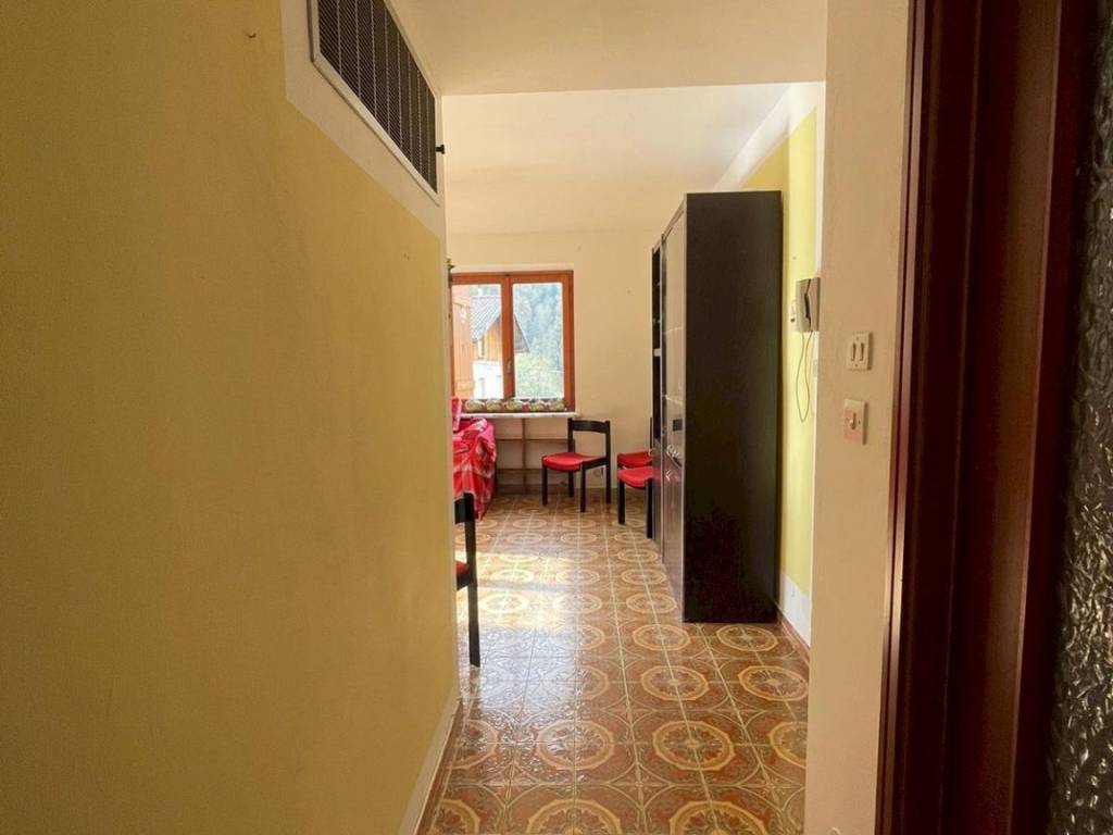 Appartamento a Casteldelfino in Località Baisso - Foto 3