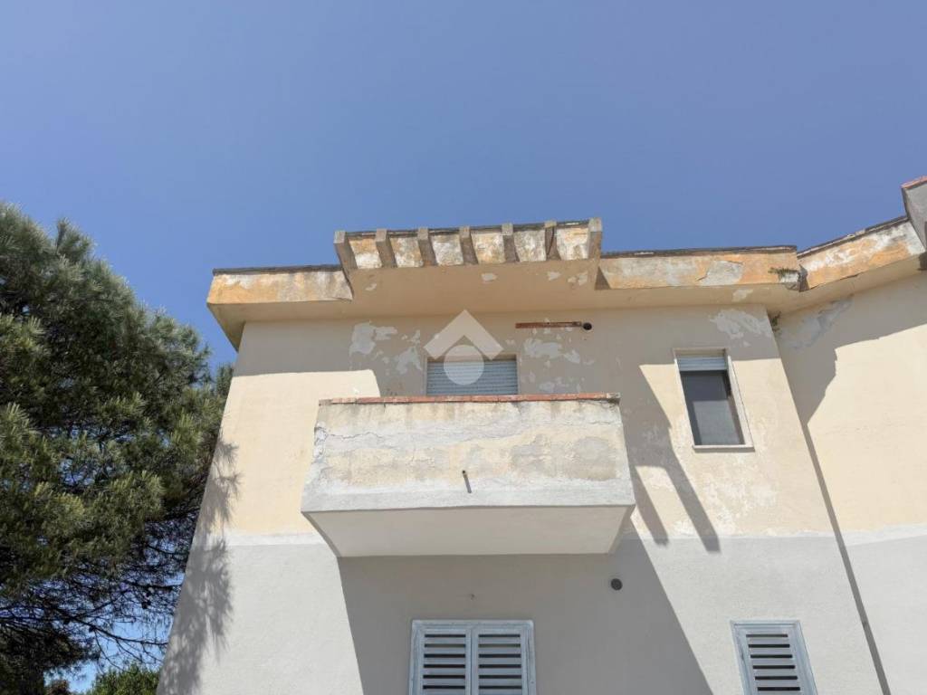 Appartamento a Castel volturno in Viale Francesco Cilea, 134 - Foto 2