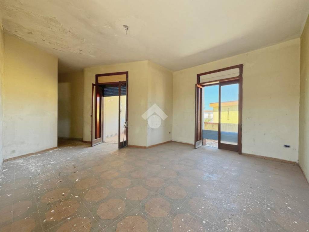 Appartamento a Castel volturno in Viale Francesco Cilea, 134 - Foto 4