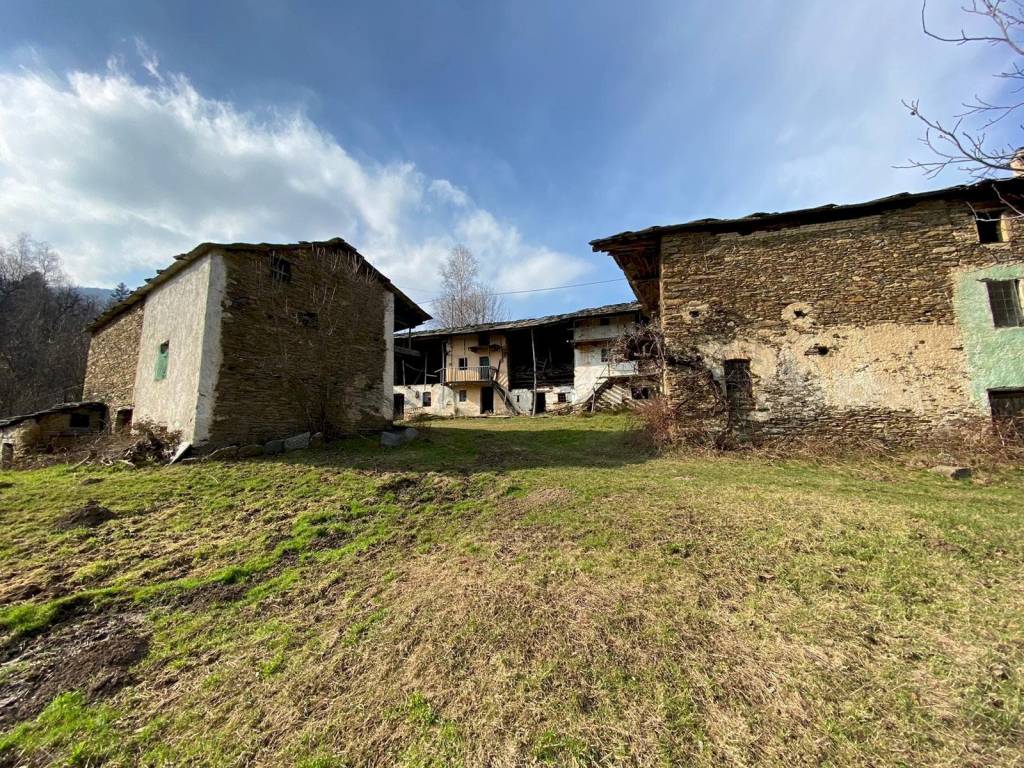 Rustico / casale a Bagnolo piemonte in Via Biacanai, 14 - Foto 2