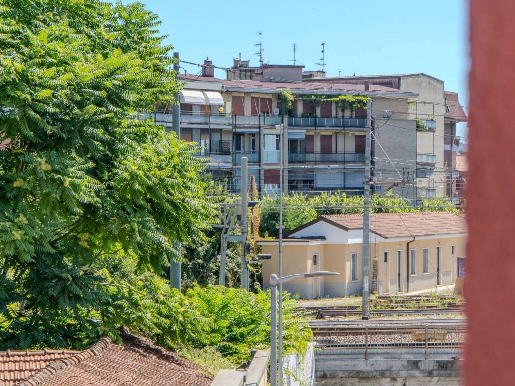 Appartamento a Arona in Via Torino - Foto 3