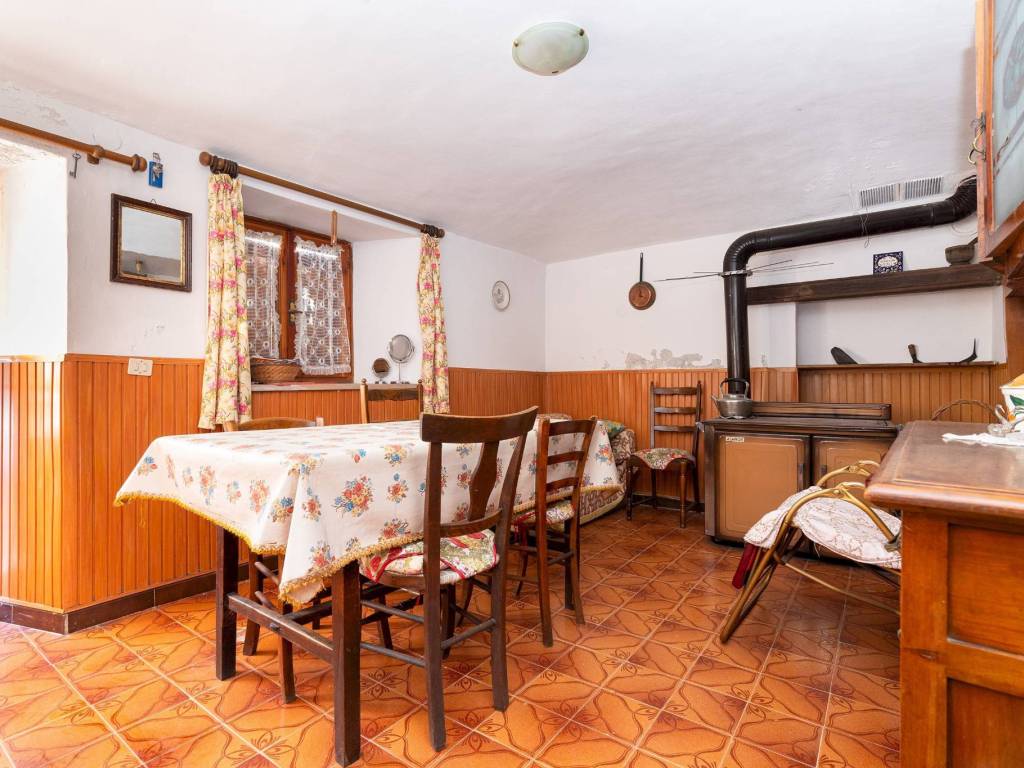 Rustico / casale a Demonte in via Festiona, SNC - Foto 2