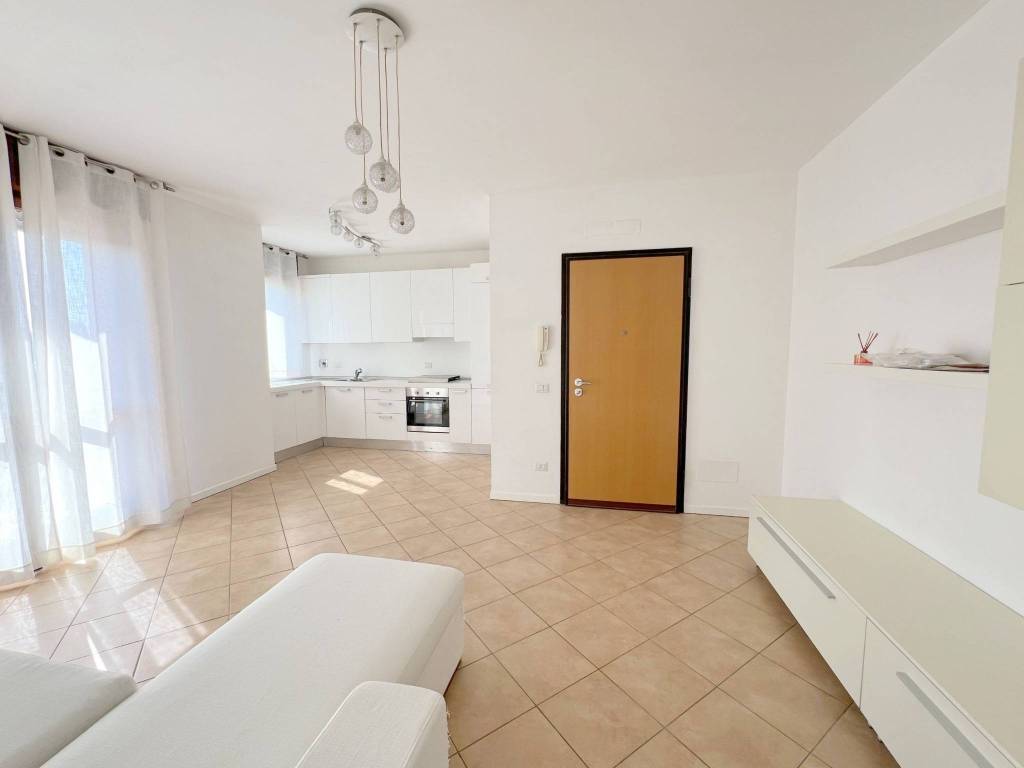 Appartamento a Valsamoggia in Via Dante Alighieri, 16 - Foto 2