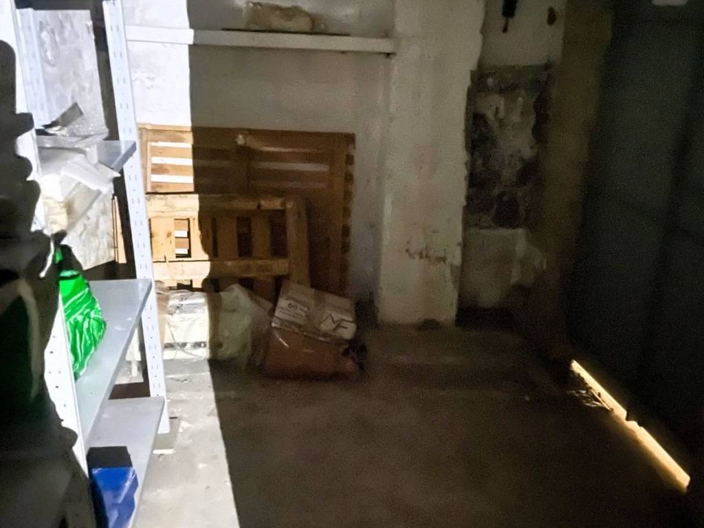 Box / garage a Bologna in Via de' Coltelli, 28 - Foto 2