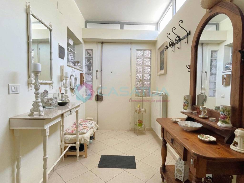 Palazzo / stabile a Silvi in Viale Europa, 43 - Foto 3