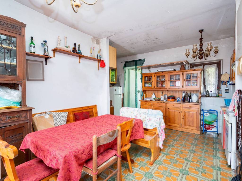 Casa indipendente a Bagnolo piemonte in Via Colomba, 9 - Foto 3