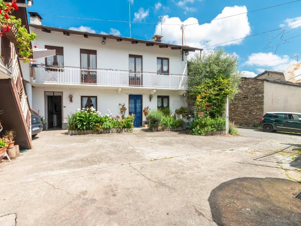 Casa indipendente a Bagnolo piemonte in Via Olmetto, 19 - Foto 2