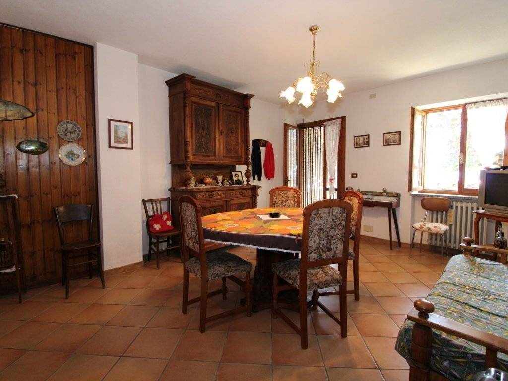 Casa indipendente a Bagnolo piemonte in Via Comba, 49 - Foto 2