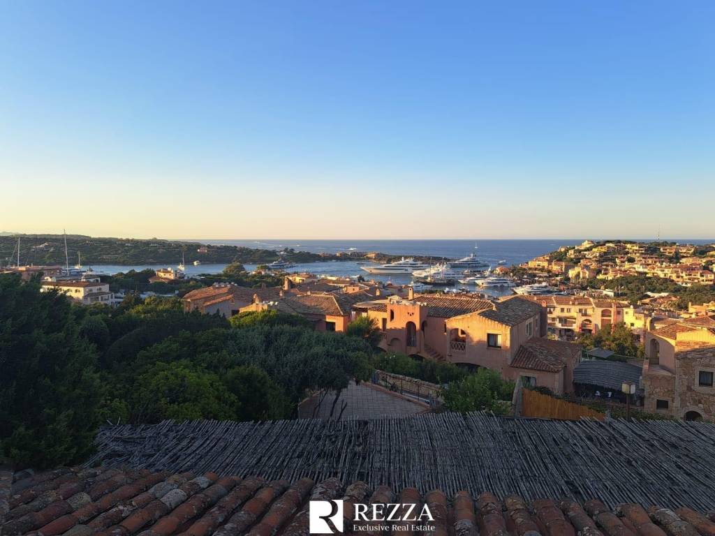 Villa a Arzachena in Via Brigantino - Foto 2
