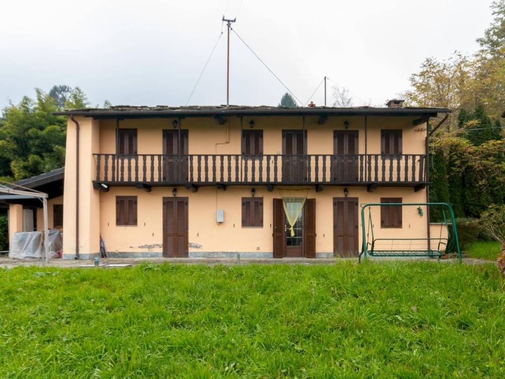 Casa indipendente a Bagnolo piemonte in Via Cave, 471 - Foto 2